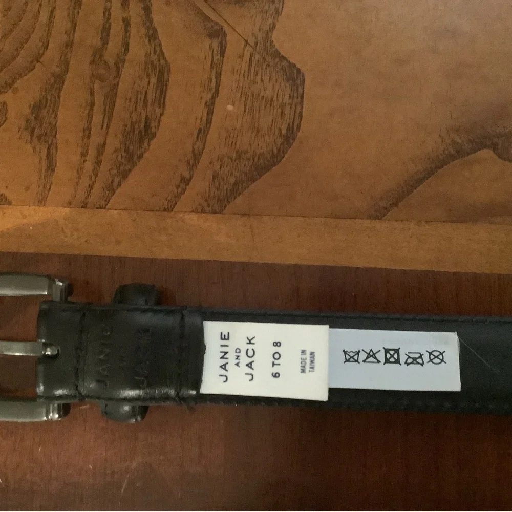 Janie and Jack black leather belt boys size 6-8 EUC